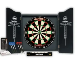 Professionel Homesæt - dartskab, dartskive og 2 sæt dartpile fra Winmau